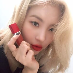 Son Dior kem Ultra Care Liquid 635 – Đỏ Đất - Image 3