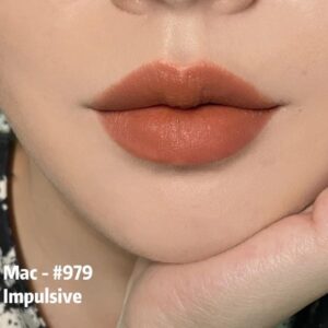 Son kem MAC Powder Kiss Liquid màu 979 Impulsive - Cam Đất - Image 7