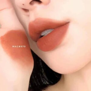 Son kem MAC Powder Kiss Liquid màu 979 Impulsive - Cam Đất - Image 9