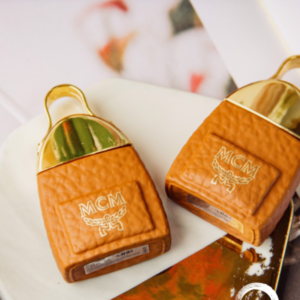Giftset Nước Hoa MCM EDP (4x7ml) Nước hoa MCM EDP sở hữu thời gian lưu hương trong khoảng 6-8 tiếng cùng khả năng tỏa hương nhẹ nhàng trong khoảng một cánh tay