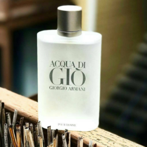 Nước Hoa Nam Giorgio Armani Acqua Di Gio Pour Homme EDT Đơn giản và tinh tế chính là hai yếu tố tạo nên vẻ đẹp mãn nhãn cho nước hoa nam chính hãng Acqua Di Gio Pour Homme EDT.