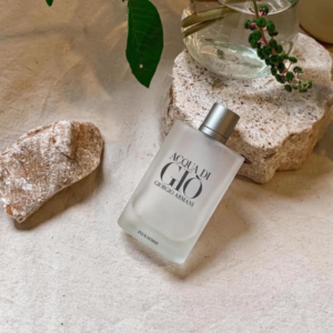 Nước Hoa Nam Giorgio Armani Acqua Di Gio Pour Homme EDT Không hề quá khi nói rằng nước hoa chính hãng Giorgio Armani Acqua Di Gio là một siêu phẩm kinh điển trong ngành công nghiệp mùi hương.