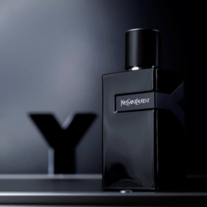 Nước Hoa Nam YSL Y Le Parfum Nước hoa nam YSL Y Le Parfum là dòng nước hoa mang phong cách đa dạng, phóng khoáng và hiện đại dành cho nam giới được thương hiệu Yves Saint Laurent sáng tạo và phát triển.