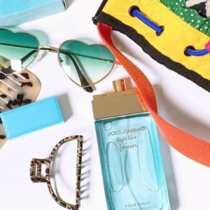 Nước Hoa Nữ Dolce & Gabbana Light Blue Forever Pour Femme EDP Chai nước hoa nữ tượng trưng cho sự tươi mát của biển khơi và nét mạnh mẽ của những người phụ nữ hiện đại