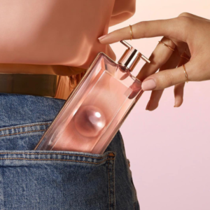 Nước Hoa Nữ Lancôme Idôle Aura Eau De Parfum Lumineuse Nước Hoa Nữ Lancôme Idôle Aura Eau De Parfum Lumineuse là một bảo bối không thể thiếu cho các cô nàng nữ tính, độc lập và hiện đại.