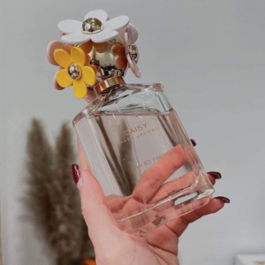 Nước Hoa Nữ Marc Jacobs Daisy Eau So Fresh EDT Nước Hoa Nữ Marc Jacobs Daisy Eau So Fresh EDT giúp tô điểm thêm cho nét đằm thắm, nữ tính của các cô nàng.