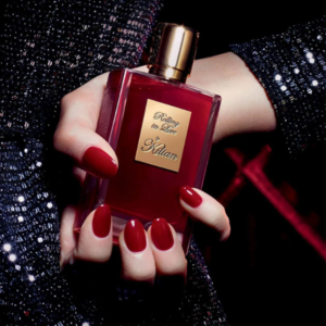 Nước Hoa Unisex Kilian Rolling In Love EDP Thương hiệu nước hoa cao cấp Kilian được thành lập bởi Kilian Henessy, cháu trai của chủ tịch sáng lập tập đoàn LVMH.