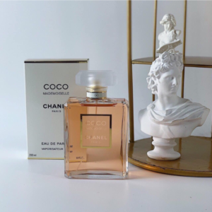 Nước Hoa Nữ Chanel Coco Mademoiselle EDP Chai nước hoa mang phong cách sang trọng và quý phái, pha lẫn chút hiện đại.