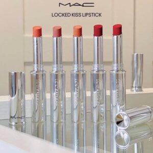 Son MAC Locked Kiss 24HR Lipstick 95 Vicious - Màu Đỏ Cam Gạch - Image 5