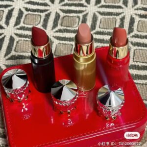 Set Son Christian Louboutin On The Go Trio – 3 Cây FullSize (Burning Babe 415M; Private Red 111; Mundo Red 003G)