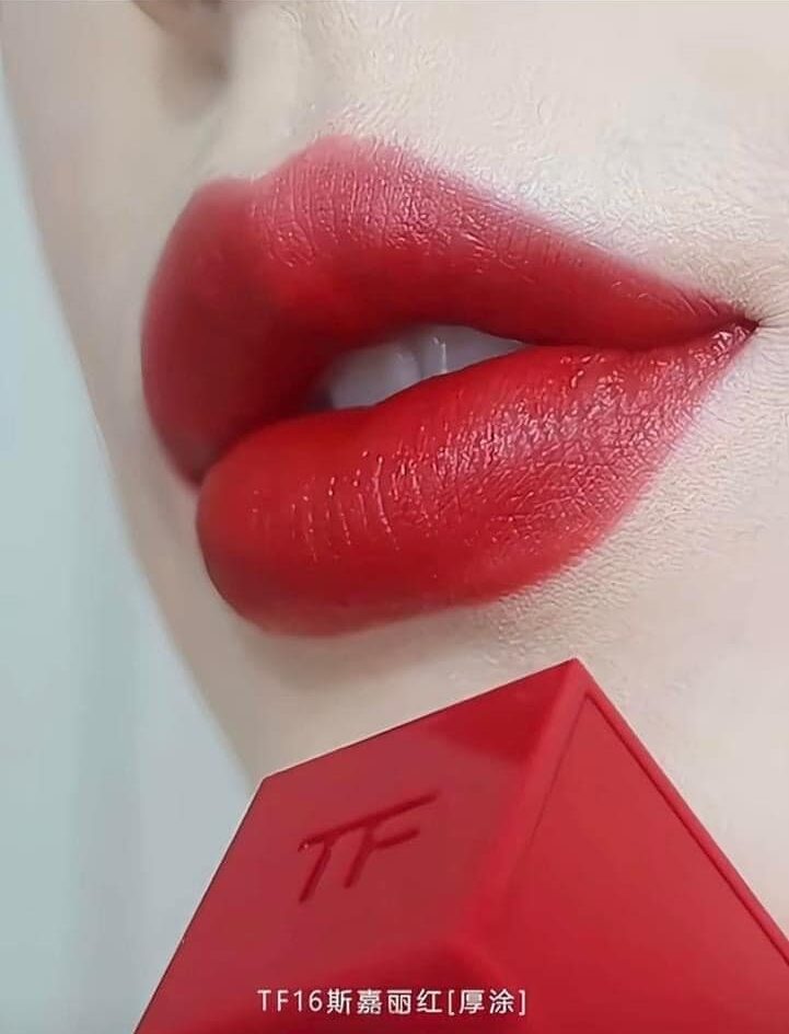Son Tom Ford Lip Color Matte Limited Edition 16 Scarlet Rouge Vỏ Đỏ Mới Nhất
