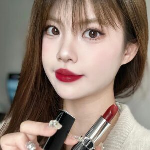 Son Dior Rouge Dior Satin Lipstick 818 Be Loved - Màu Đỏ Rượu - Image 3