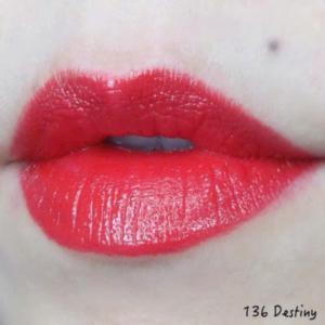 Son Chanel Rouge Coco Bloom Lip Colour 136 Destiny