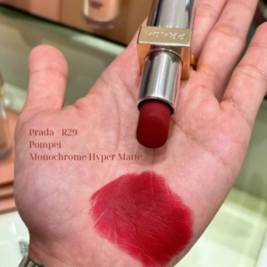 Son Prada Monochrome Hyper Matte Lipstick R29 Pompei