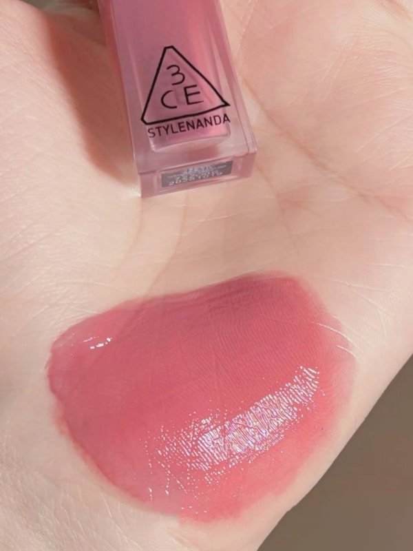 Son Bóng 3CE Misty Lip Milky Illusion