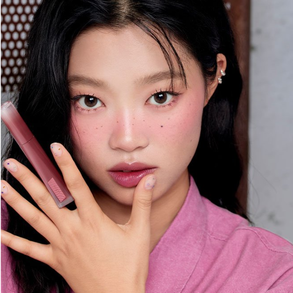 Son Bóng 3CE Misty Lip Milky Illusion - Màu Hồng Đất Ánh Tím - Image 3
